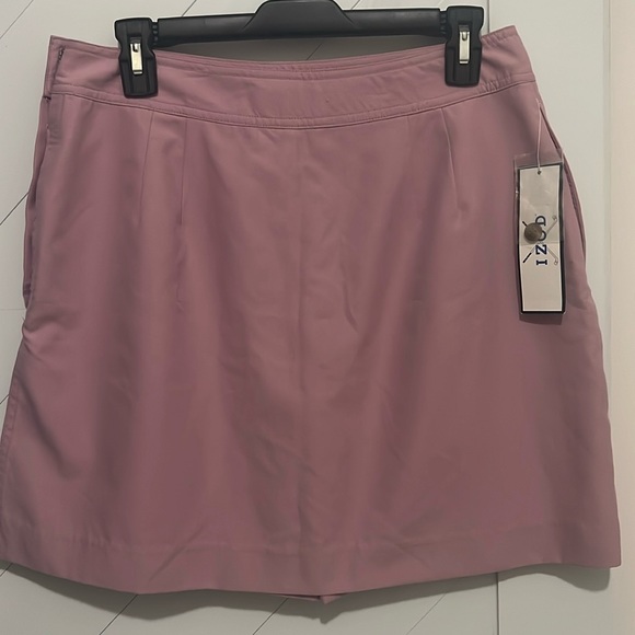 Izod Golf Skirt - Picture 3 of 4